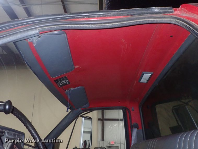 image for item DG3188 1996 GMC C7000 TopKick   dump truck