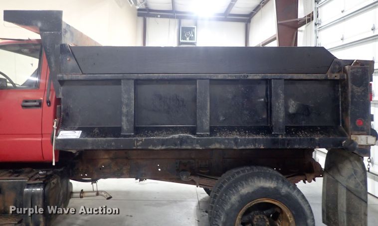 image for item DG3188 1996 GMC C7000 TopKick   dump truck