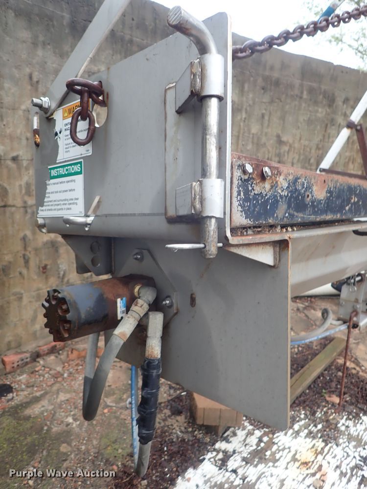 image for item DG3188 1996 GMC C7000 TopKick   dump truck