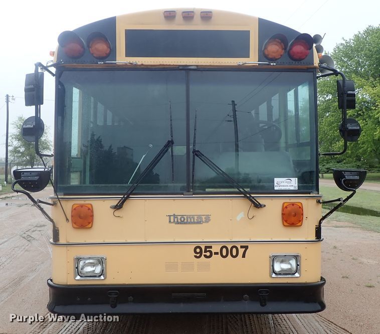 image for item DG3204 1995 Thomas Built  school bus