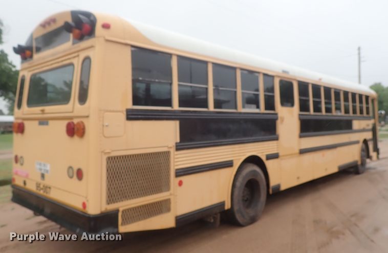 image for item DG3204 1995 Thomas Built  school bus