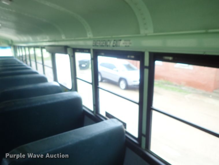 image for item DG3204 1995 Thomas Built  school bus