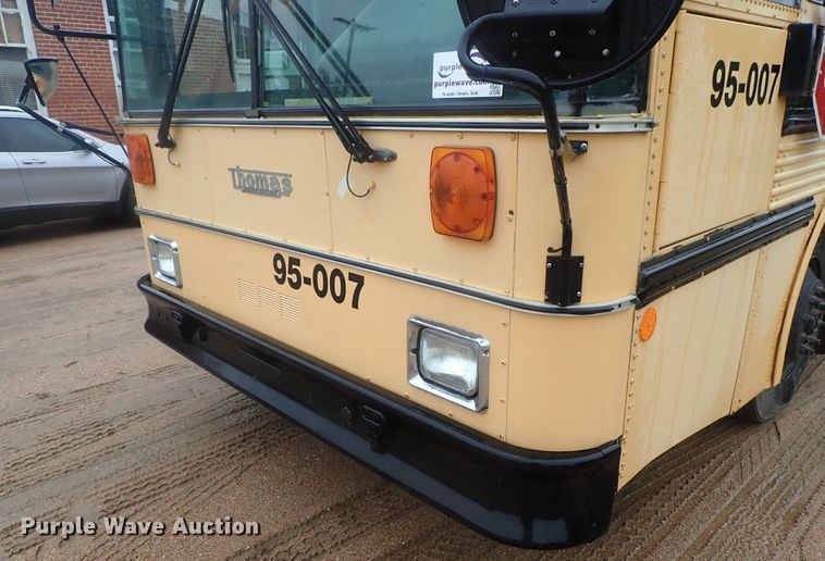 image for item DG3204 1995 Thomas Built  school bus