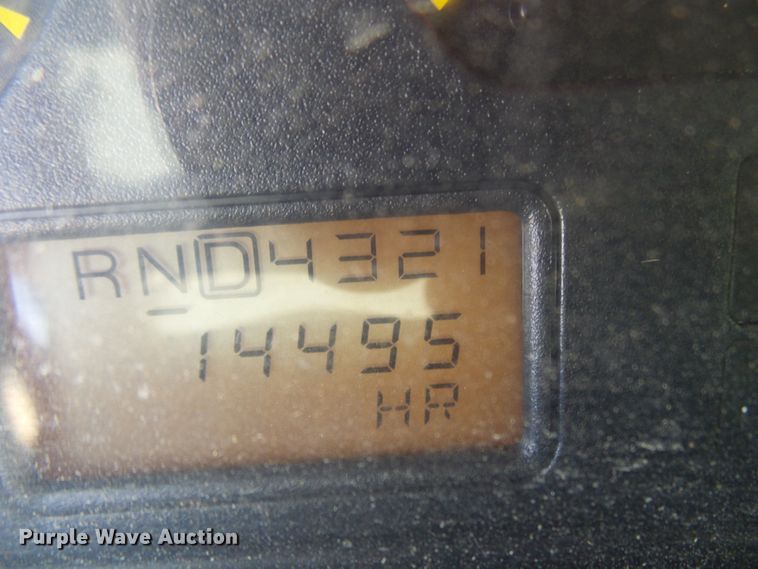 image for item DG5670 2006 International 7400  Crew Cab dump truck