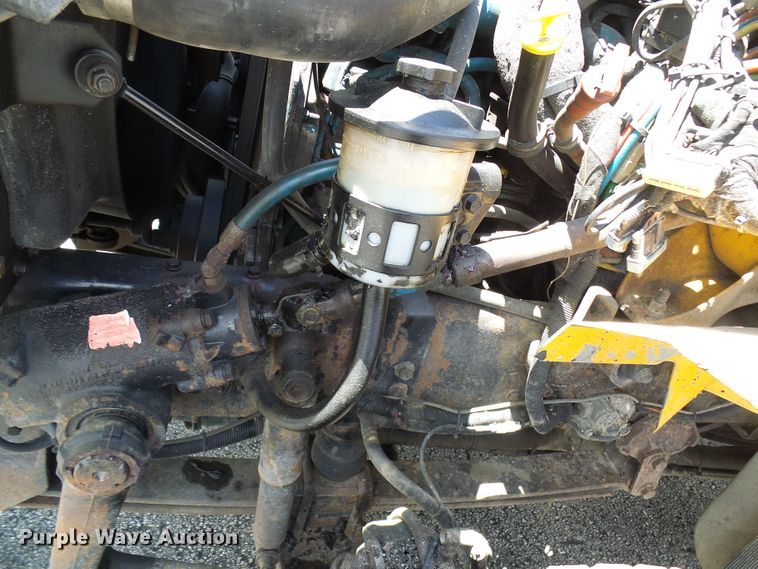 image for item DG5670 2006 International 7400  Crew Cab dump truck