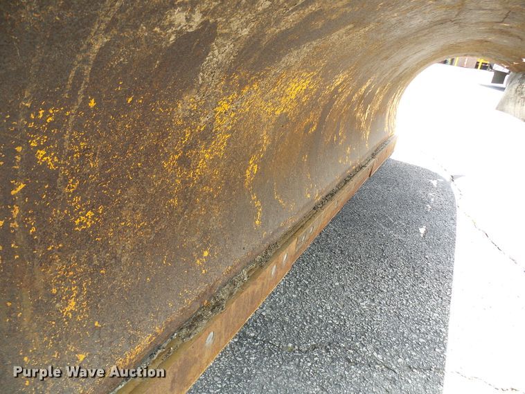 image for item DG5672 2005 International 7400  Crew Cab dump truck