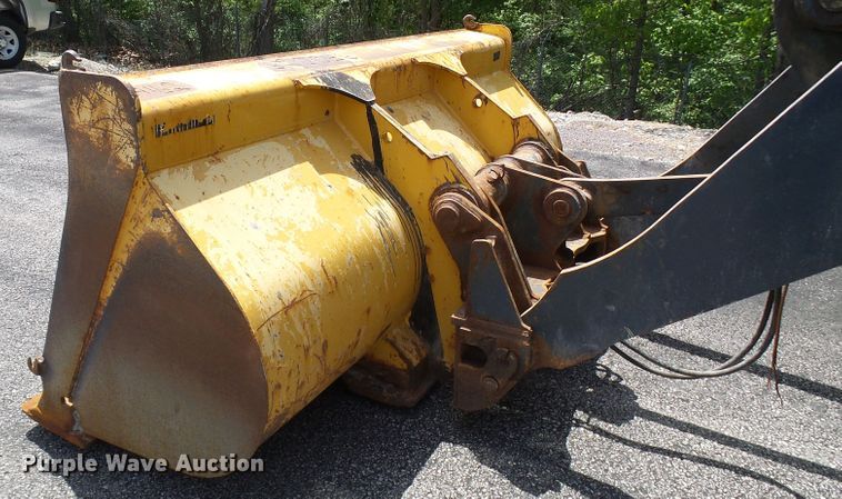 image for item DG5673 2006 John Deere 444J High Lift  wheel loader