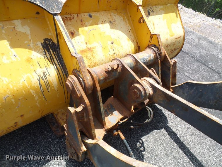 image for item DG5673 2006 John Deere 444J High Lift  wheel loader