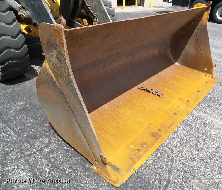 image for item DG5673 2006 John Deere 444J High Lift  wheel loader