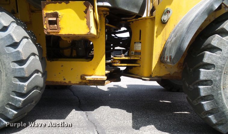 image for item DG5673 2006 John Deere 444J High Lift  wheel loader