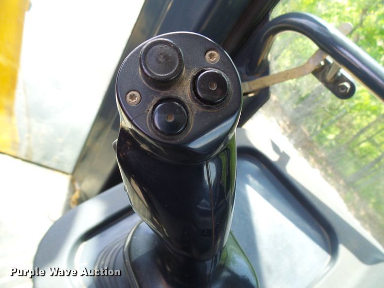 image for item DG5673 2006 John Deere 444J High Lift  wheel loader