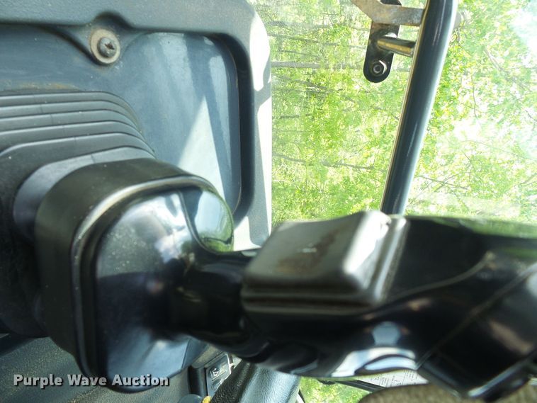 image for item DG5673 2006 John Deere 444J High Lift  wheel loader