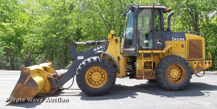 image for item DG5674 2007 John Deere 444J High Lift  wheel loader