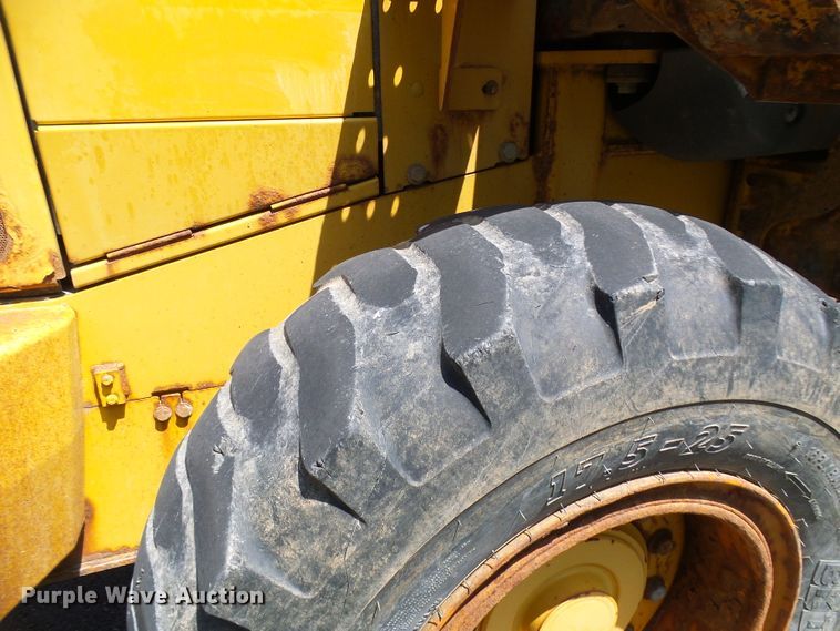 image for item DG5674 2007 John Deere 444J High Lift  wheel loader