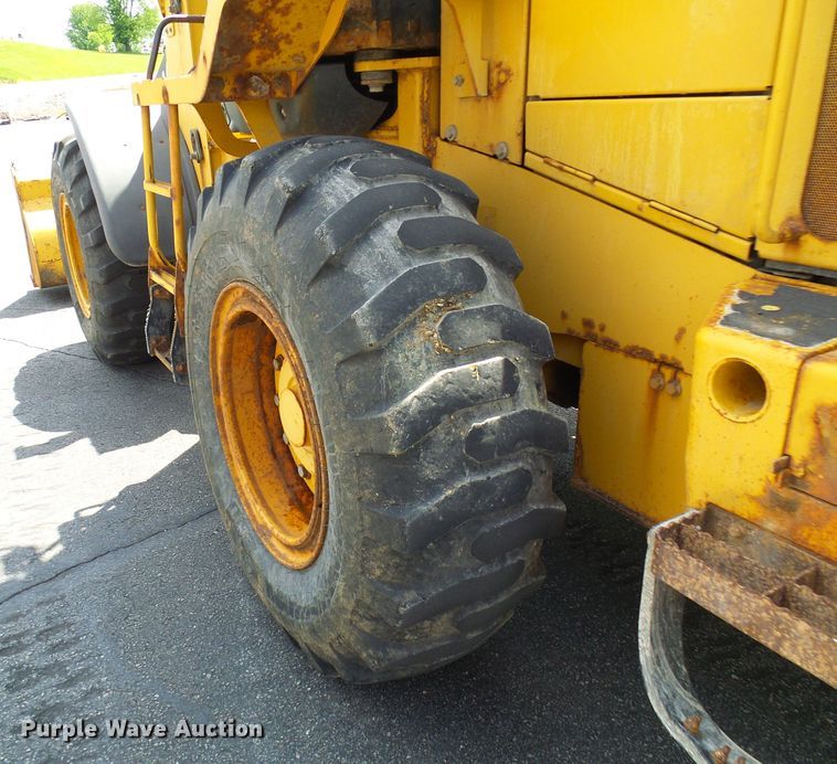 image for item DG5674 2007 John Deere 444J High Lift  wheel loader