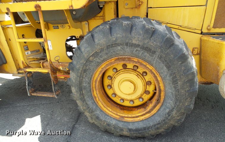 image for item DG5674 2007 John Deere 444J High Lift  wheel loader