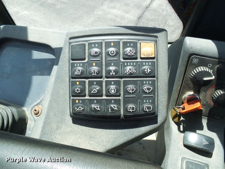 image for item DG5674 2007 John Deere 444J High Lift  wheel loader