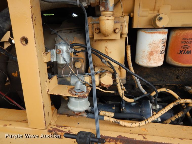 image for item DG6489 Champion 715A  rigid frame motor grader