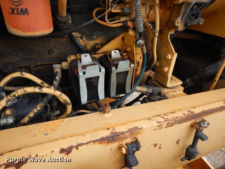 image for item DG6489 Champion 715A  rigid frame motor grader