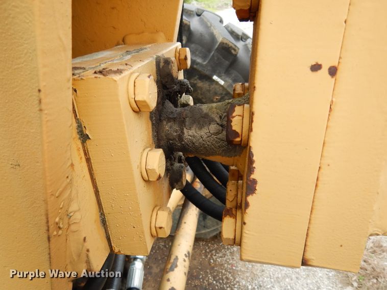 image for item DG6489 Champion 715A  rigid frame motor grader