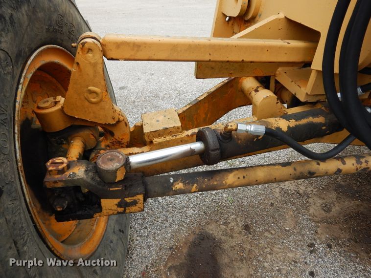 image for item DG6489 Champion 715A  rigid frame motor grader