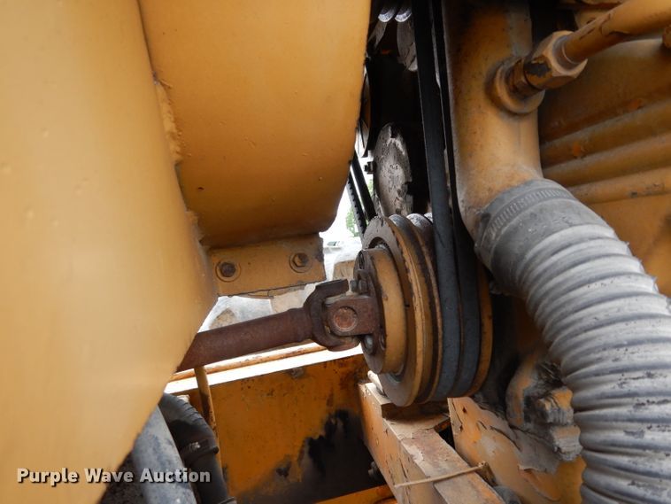image for item DG6489 Champion 715A  rigid frame motor grader