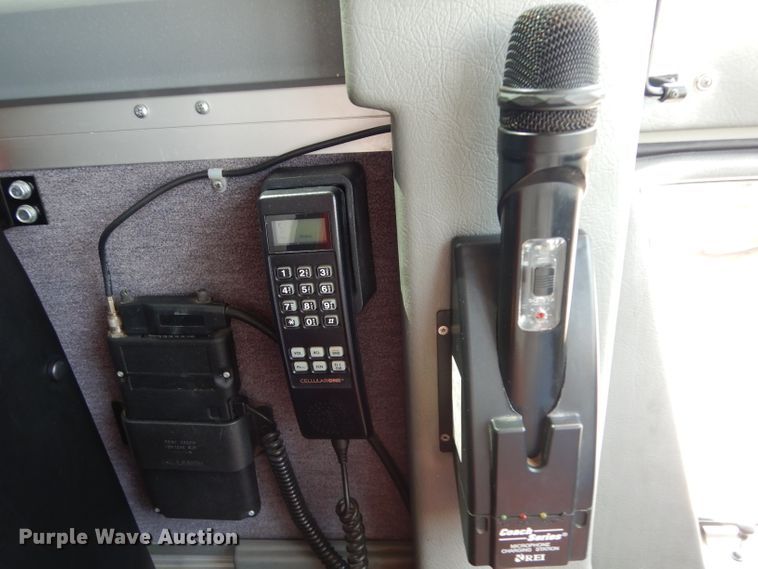 image for item DG6788 2003 Prevost LeMirage XL II  coach bus