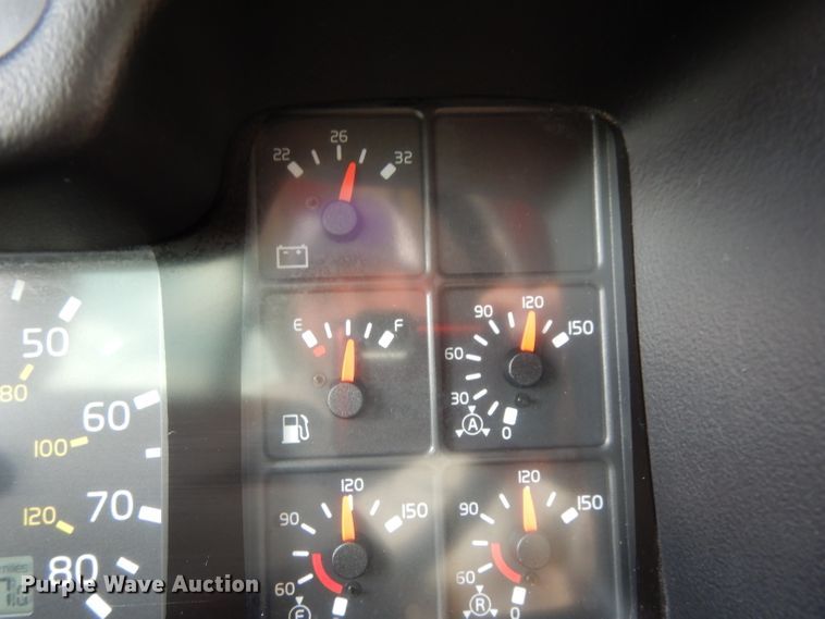 image for item DG6788 2003 Prevost LeMirage XL II  coach bus