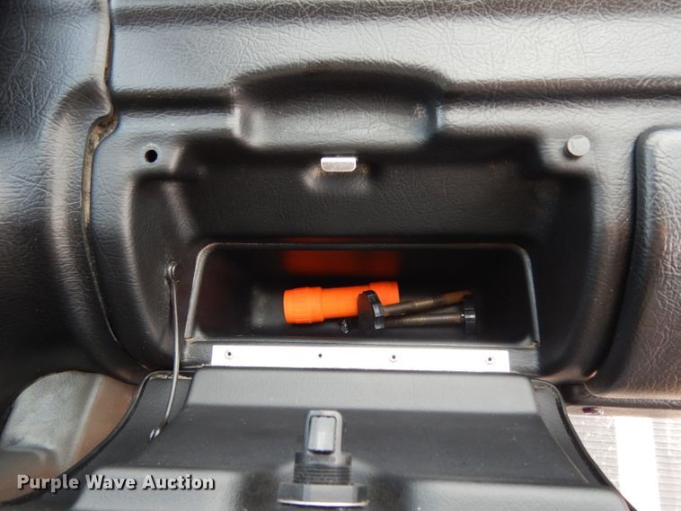 image for item DG6788 2003 Prevost LeMirage XL II  coach bus