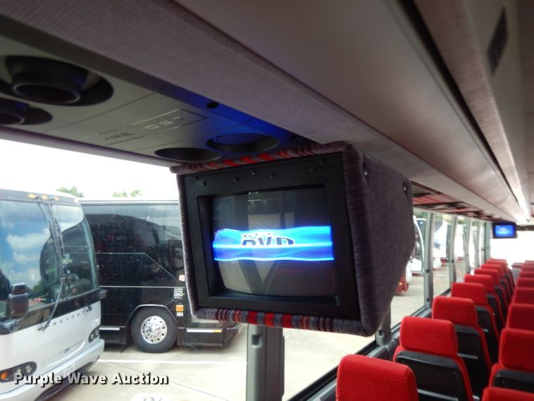 image for item DG6788 2003 Prevost LeMirage XL II  coach bus