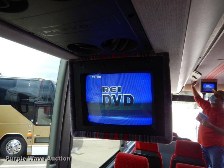 image for item DG6788 2003 Prevost LeMirage XL II  coach bus