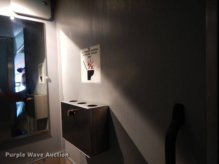 image for item DG6788 2003 Prevost LeMirage XL II  coach bus