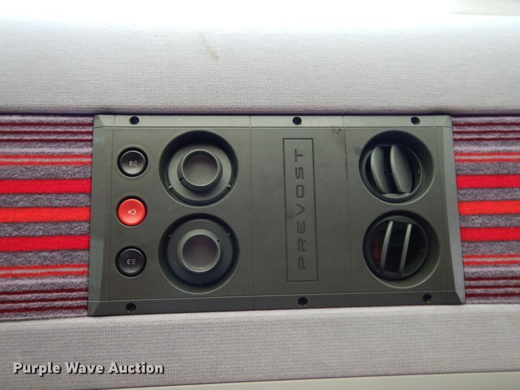 image for item DG6788 2003 Prevost LeMirage XL II  coach bus