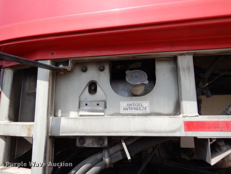 image for item DG6788 2003 Prevost LeMirage XL II  coach bus