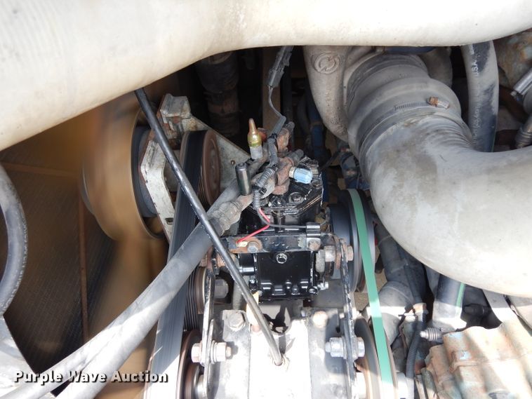 image for item DG6788 2003 Prevost LeMirage XL II  coach bus