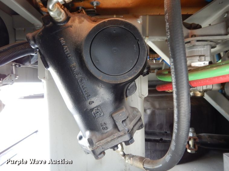 image for item DG6788 2003 Prevost LeMirage XL II  coach bus