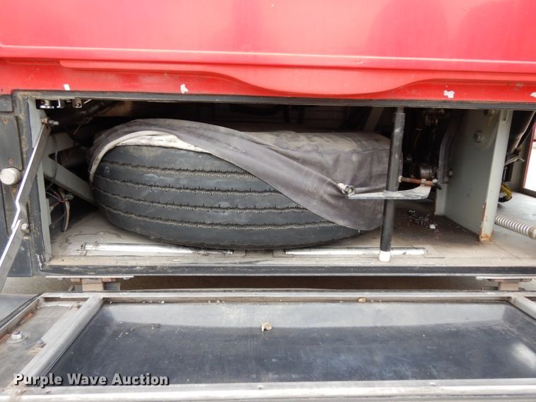 image for item DG6788 2003 Prevost LeMirage XL II  coach bus