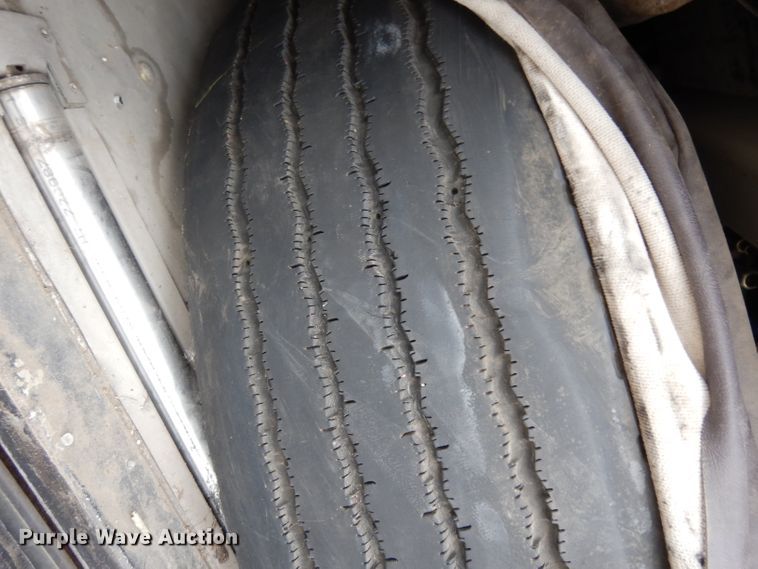 image for item DG6788 2003 Prevost LeMirage XL II  coach bus