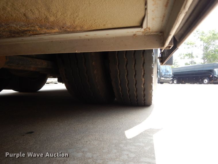 image for item DG6788 2003 Prevost LeMirage XL II  coach bus