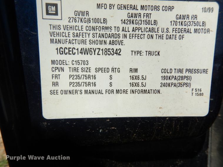 image for item DH2438 2000 Chevrolet Silverado 1500  pickup truck