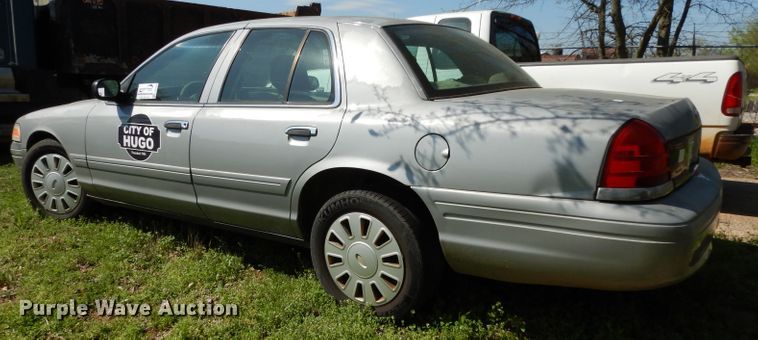 image for item DH2439 2007 Ford Crown Victoria Police Interceptor