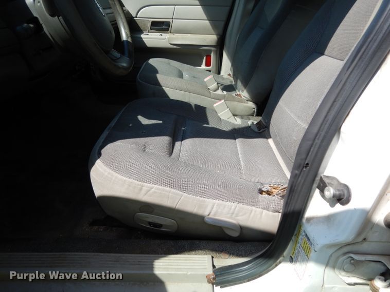 image for item DH2439 2007 Ford Crown Victoria Police Interceptor