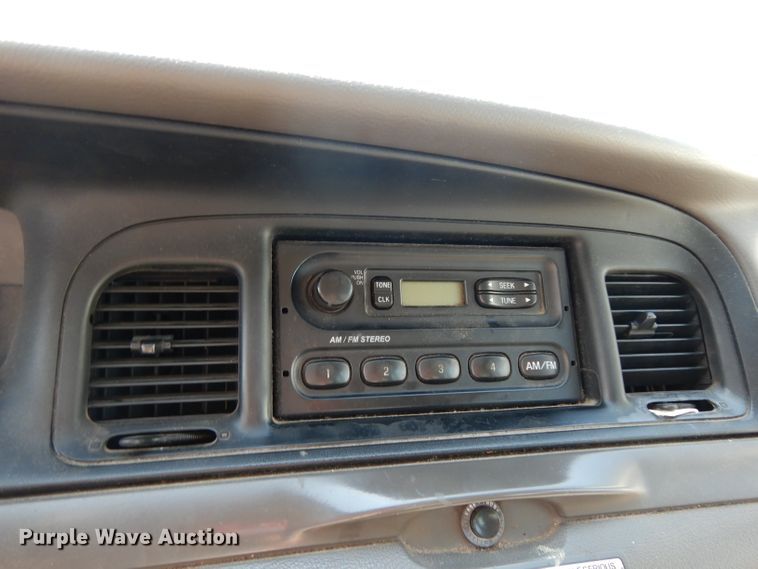 image for item DH2439 2007 Ford Crown Victoria Police Interceptor