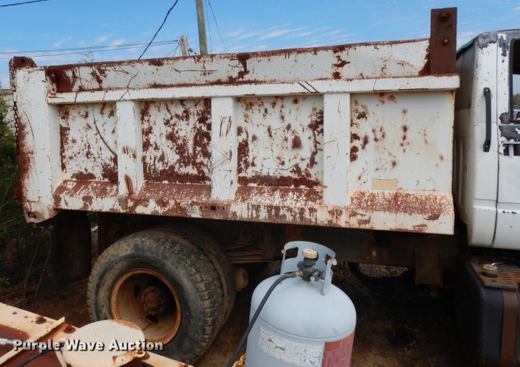 image for item DH2449 1990 Chevrolet C70 dump truck