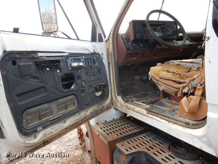 image for item DH2449 1990 Chevrolet C70 dump truck