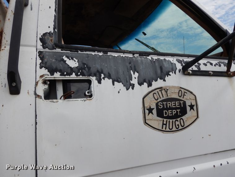 image for item DH2449 1990 Chevrolet C70 dump truck