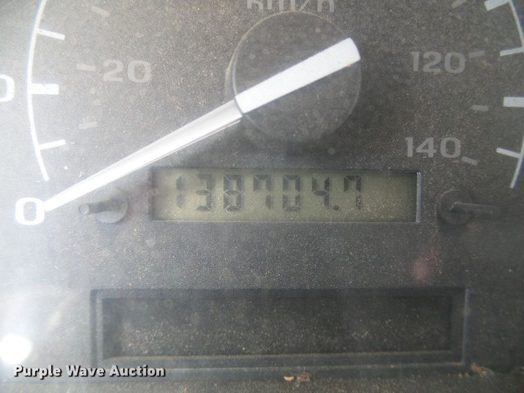 image for item DH4934 1995 Ford F450 Super Duty  bucket truck