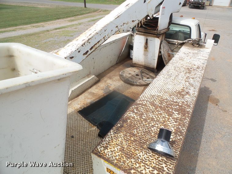 image for item DH4934 1995 Ford F450 Super Duty  bucket truck