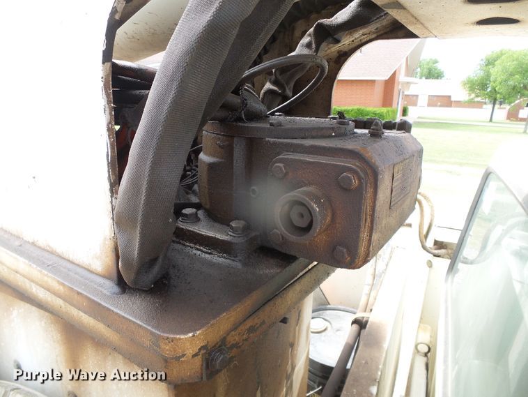 image for item DH4934 1995 Ford F450 Super Duty  bucket truck