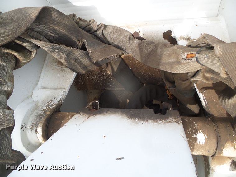 image for item DH4934 1995 Ford F450 Super Duty  bucket truck